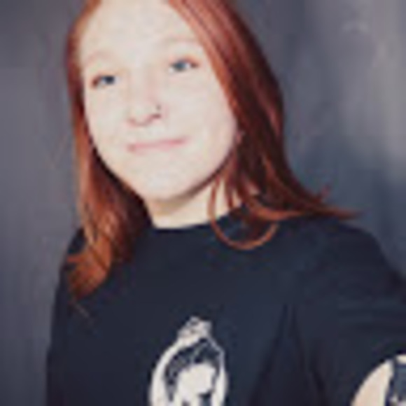 Meet your Posher, Cierra - Picture 1 of 1